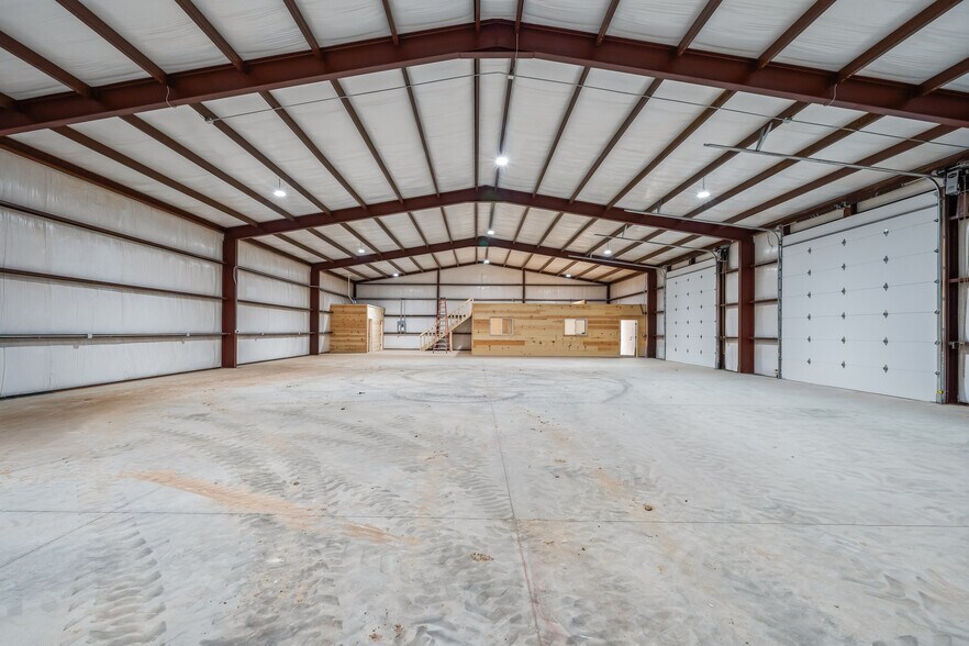 More Photos Of 6322 F M 2641, Shallowater Industrial For Lease