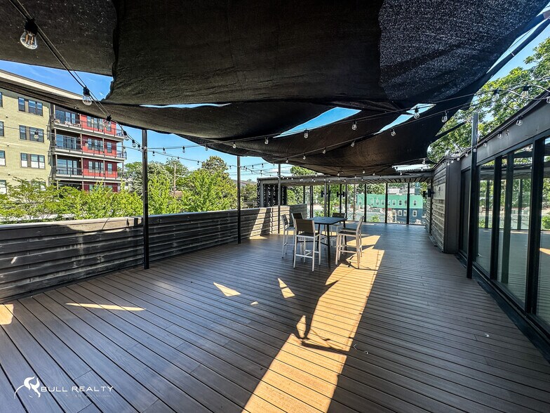 More Photos Of 664 N Highland Ave NE, Atlanta Freestanding For Sale