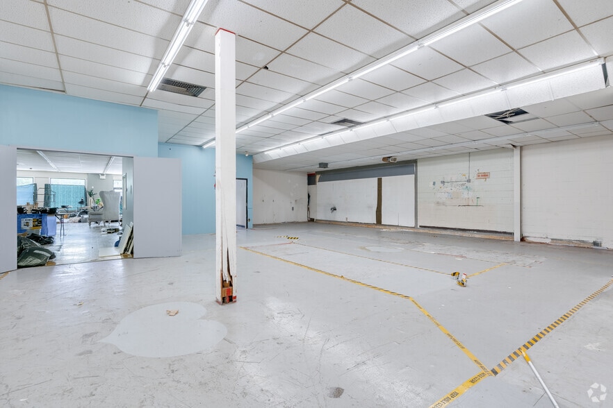 More Photos Of 76 W Landis Ave, Vineland Storefront Retail Office For Sale