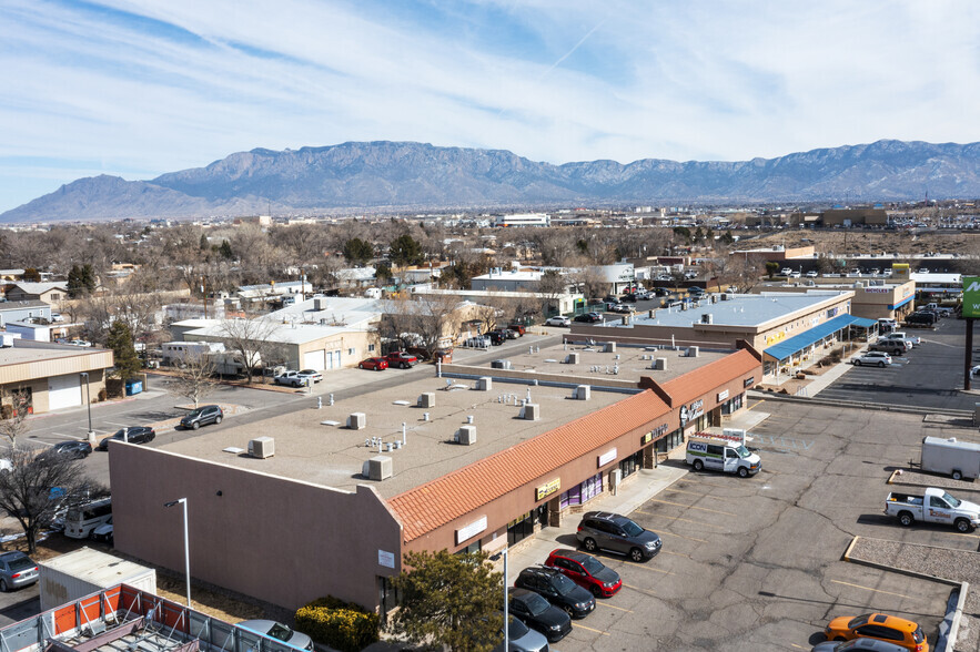 More Photos Of 405 Montano Blvd NE, Albuquerque Industrial For Lease