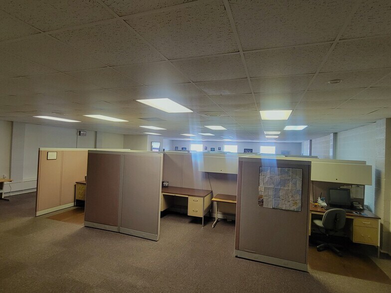 More Photos Of 731 Gratiot Ave, Saginaw Loft Creative Space For Lease