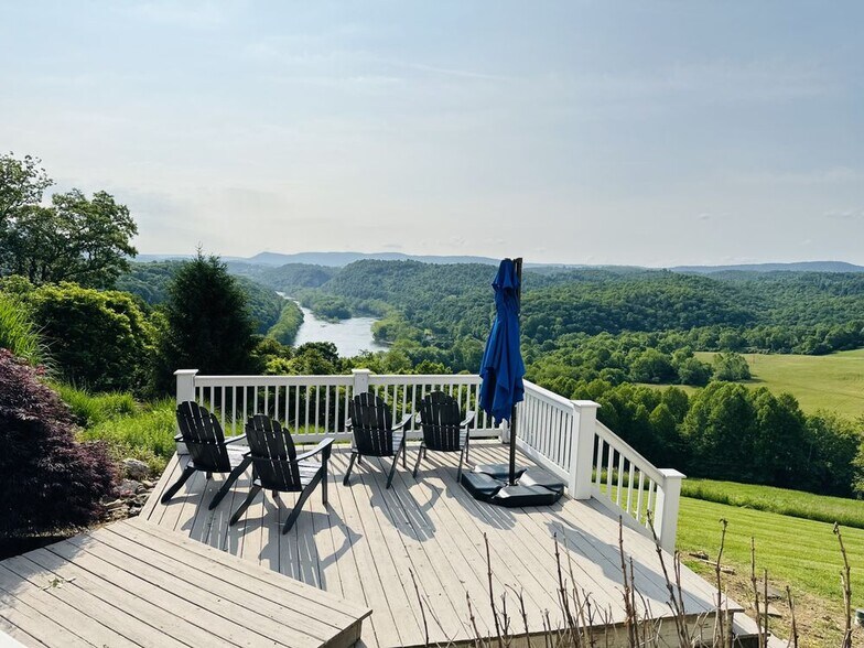 More Photos Of 125 River Ridge Dr, Pearisburg Hospitality For Sale
