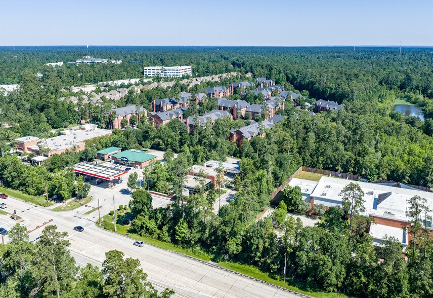More Photos Of 2404 Research Forest Dr, Spring Bank For Sale