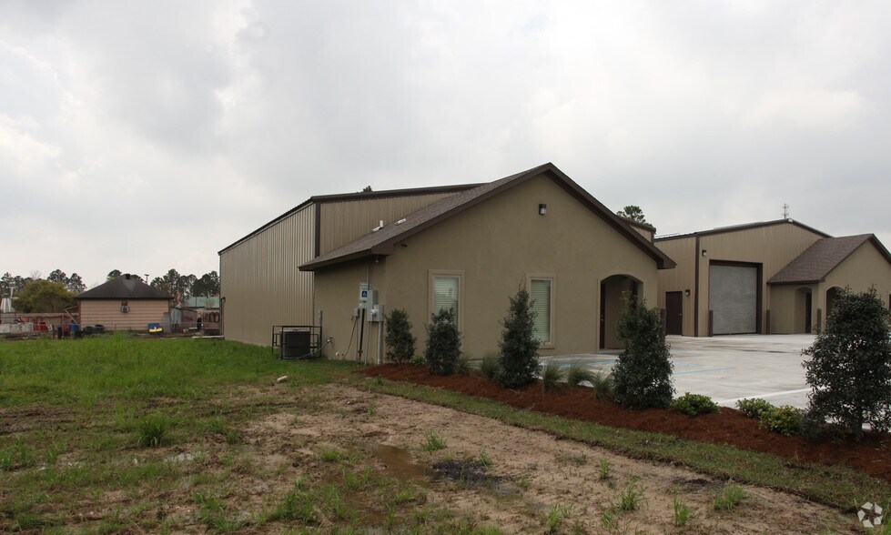 More Photos Of 10242 Patriot Dr, Baton Rouge Industrial For Sale