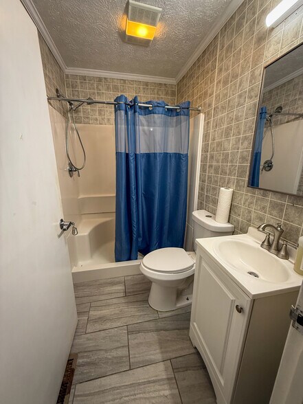 More Photos Of 483 Caribou Rd, Asheville Specialty For Sale