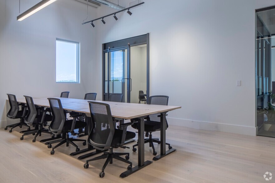 More Photos Of 2630 W Belleview Ave, Littleton Coworking Space