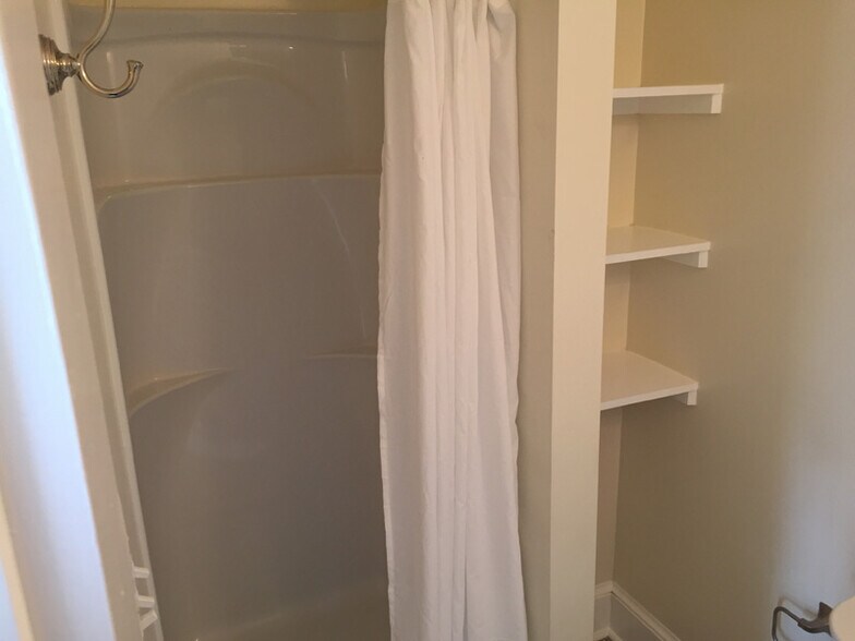More Photos Of 139-141 S Loudoun St, Winchester Apartments For Sale