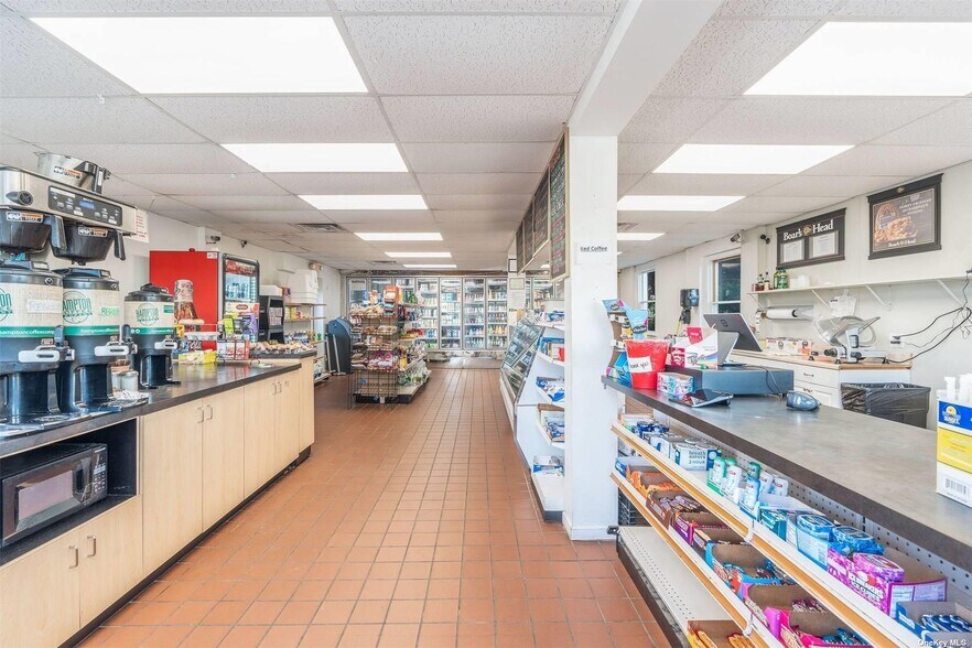 More Photos Of 5087 Sound Ave, Riverhead Storefront Retail Residential For Sale