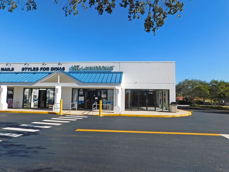 More Photos Of 188-282 Barton Blvd, Rockledge Unknown For Lease