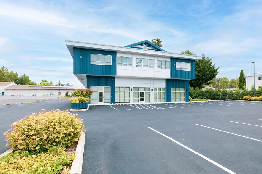 Primary Photo Of 1680 W Bakerview Rd, Bellingham Office For Lease