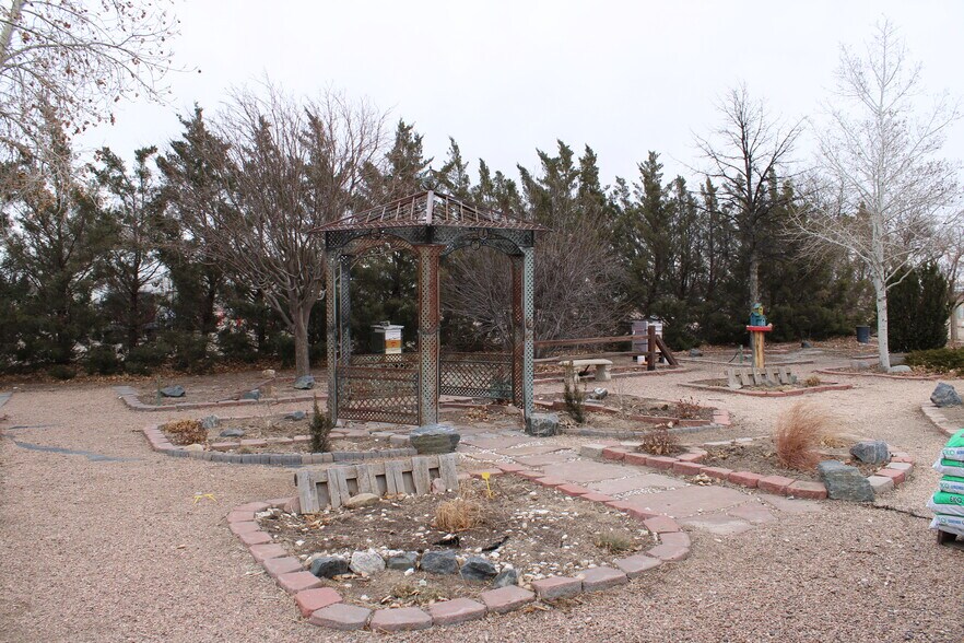 More Photos Of 242 S 9th St, Burlington Garden Center For Sale