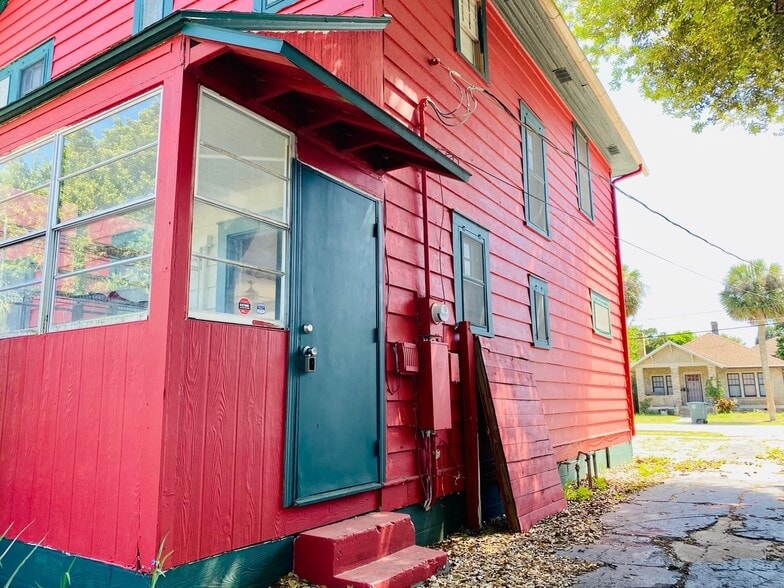 More Photos Of 415 Braddock Ave, Daytona Beach Multifamily For Sale