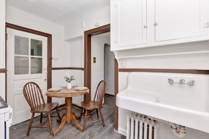 More Photos Of 2836 Harrison Ave, Cincinnati Apartments For Sale