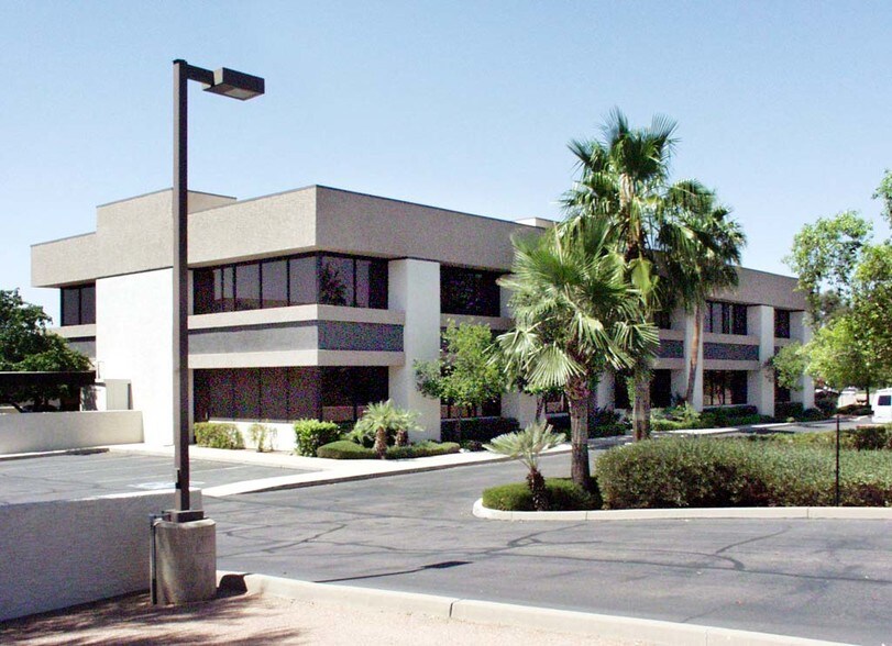More Photos Of 9495 E San Salvador Dr, Scottsdale Medical For Lease