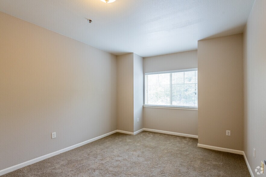 More Photos Of 1666 Da Vinci Ct, Davis Apartments For Sale