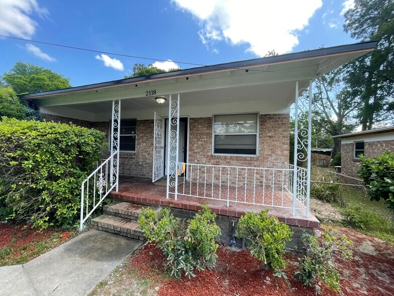More Photos Of 619 Linwood Ave, Jacksonville Specialty For Sale