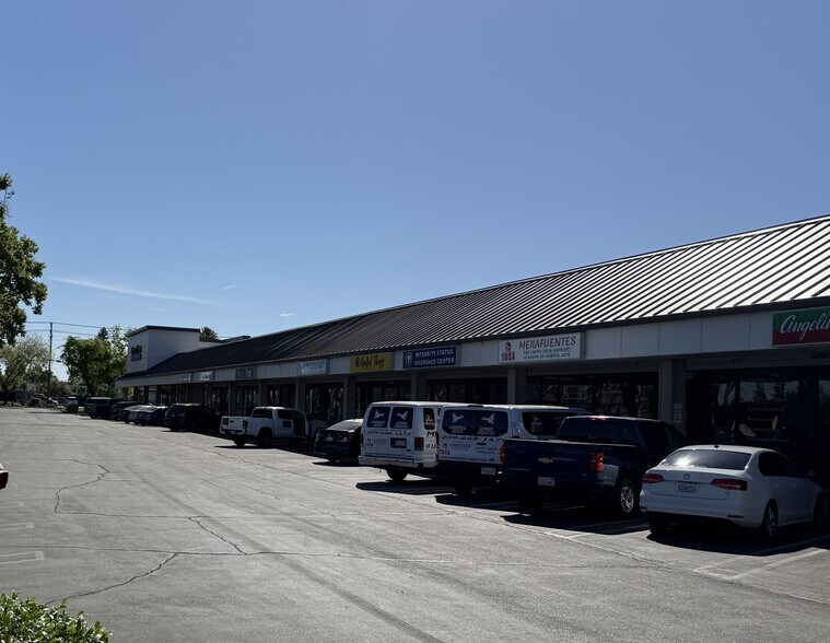 More Photos Of 2595 Geer Rd, Turlock Unknown For Lease