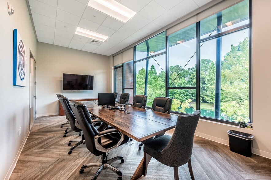 More Photos Of 1501 Belle Isle Ave, Mount Pleasant Office For Lease