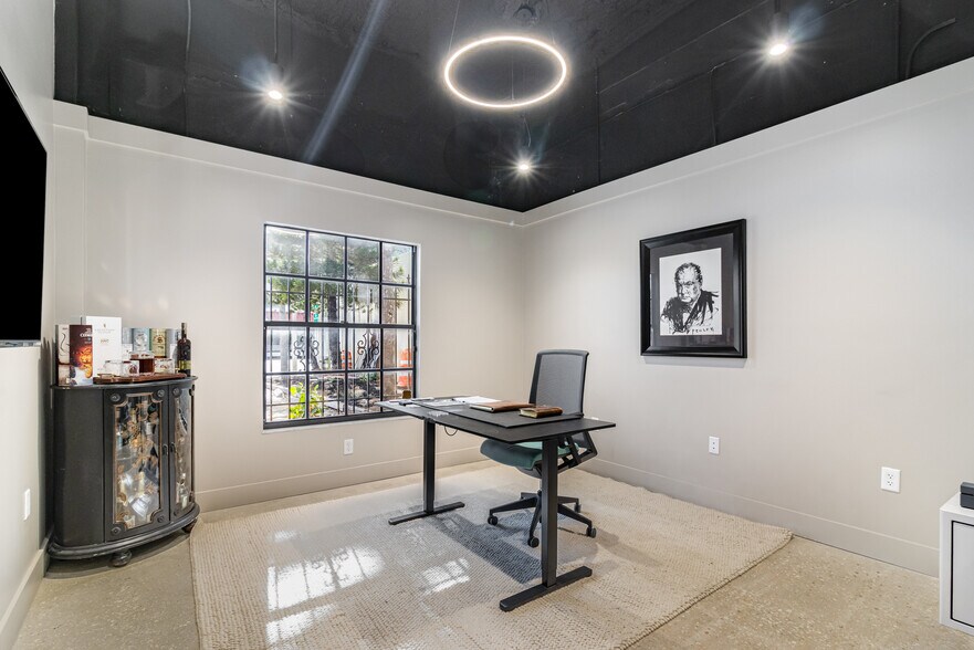 More Photos Of 1917 S Harbor City Blvd, Melbourne Office For Sale