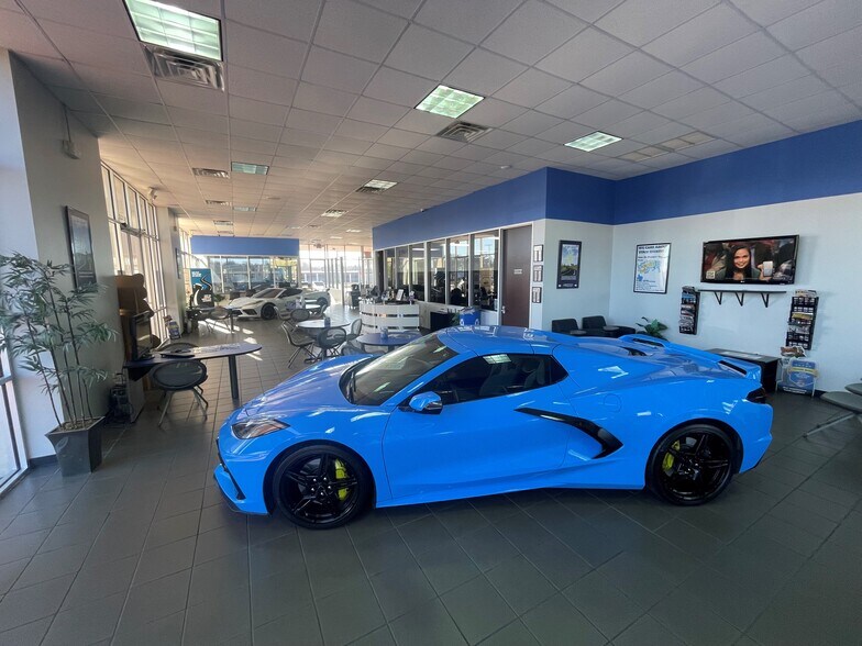 More Photos Of 16200 Highway 3, Webster Auto Dealership For Sale