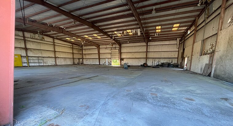 More Photos Of 2960 Cox Rd, Blackstone Manufacturing For Lease