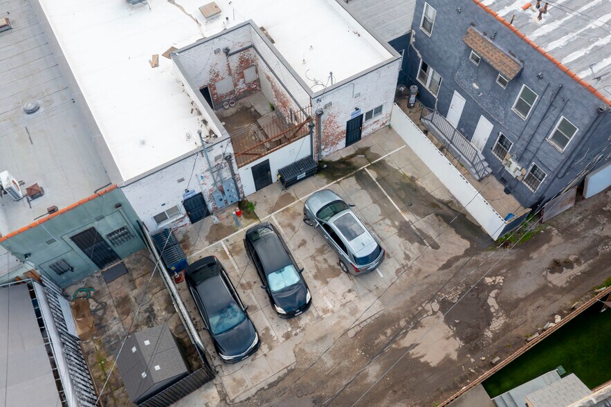 More Photos Of 4765 W Adams Blvd, Los Angeles Storefront For Sale
