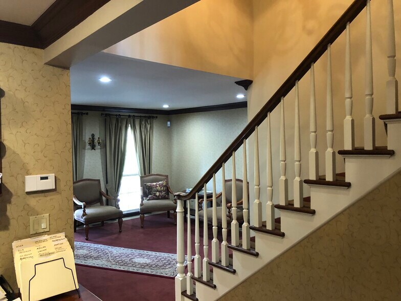 More Photos Of 500 Main St, Armonk Office For Sale