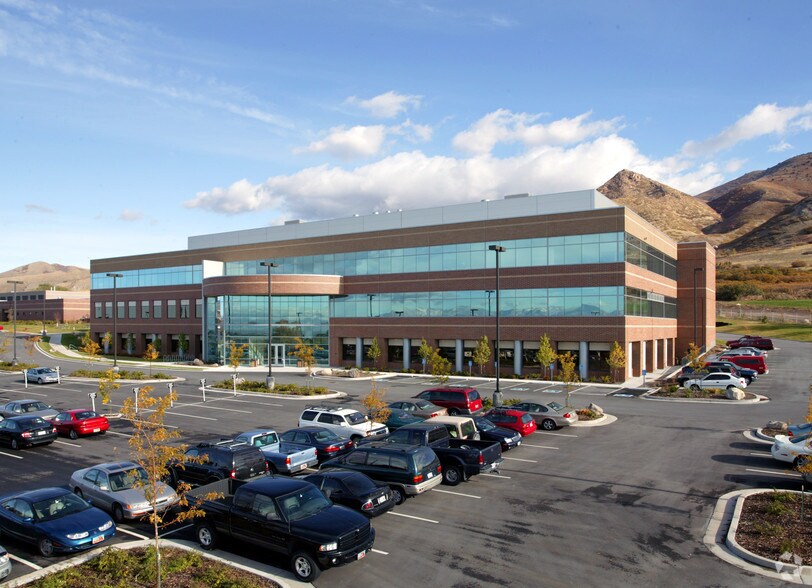 More Photos Of 577 S Chipeta Way, Salt Lake City Office For Lease