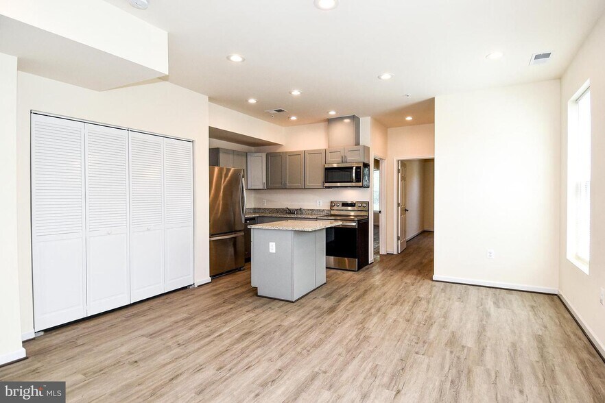 More Photos Of 1500 Ogden St NW, Washington Storefront Retail Residential For Sale