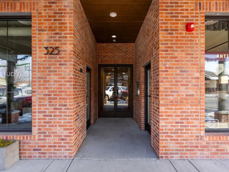 More Photos Of 317 Central Ave, Whitefish General Retail For Sale