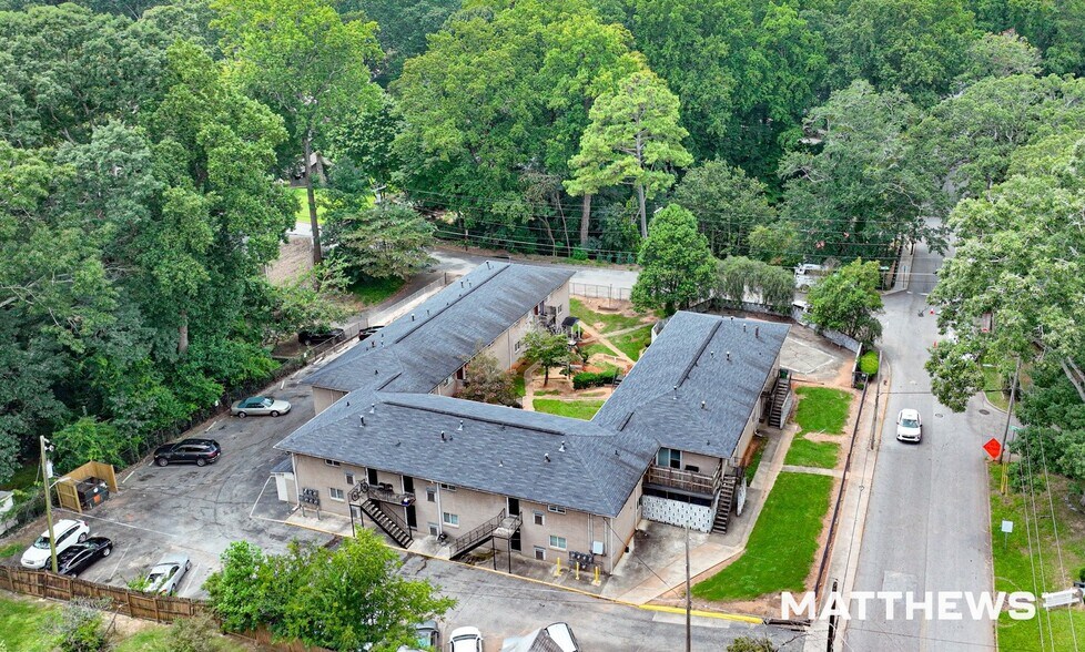 Primary Photo Of 3300 College St, Atlanta Apartments For Sale