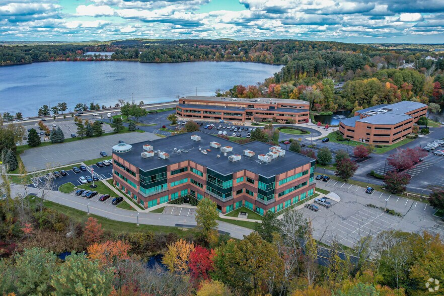 More Photos Of 132 Turnpike Rd, Southborough Office For Lease