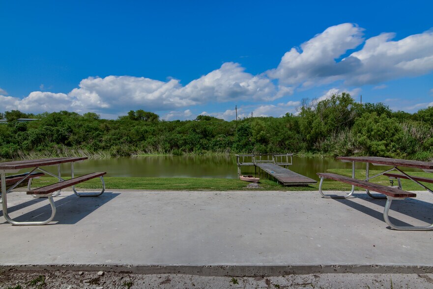 More Photos Of 101 Campbell Rd 3, Sandia Trailer Camper Park For Sale