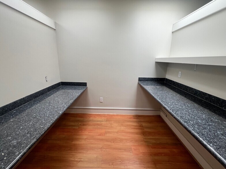 More Photos Of 30 Guerrero St, San Francisco Office Residential For Lease