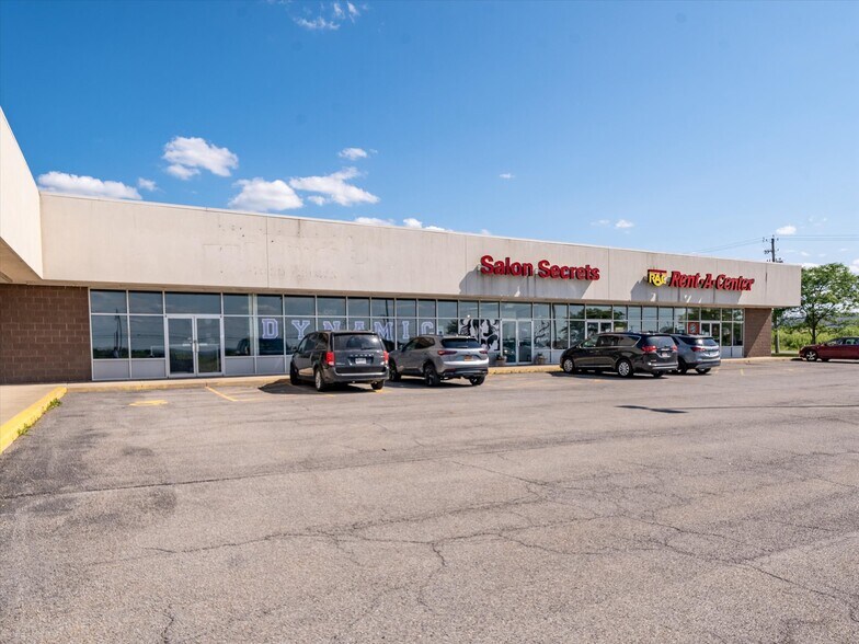 More Photos Of 4342-4364 Pondside Rd, Geneseo General Retail For Sale