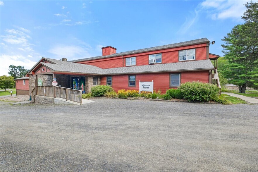 More Photos Of 64 White Dr, Milan Specialty For Sale