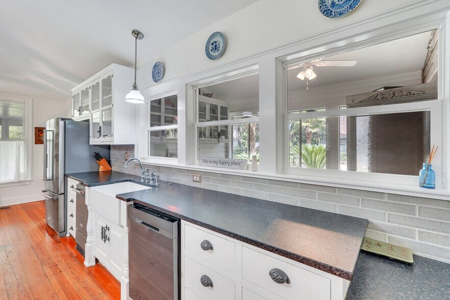 More Photos Of 1871 GA Highway 99, Brunswick Specialty For Sale