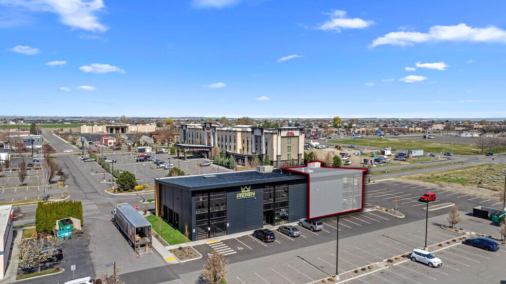 More Photos Of 6902 Rodeo Dr, Pasco Flex For Lease