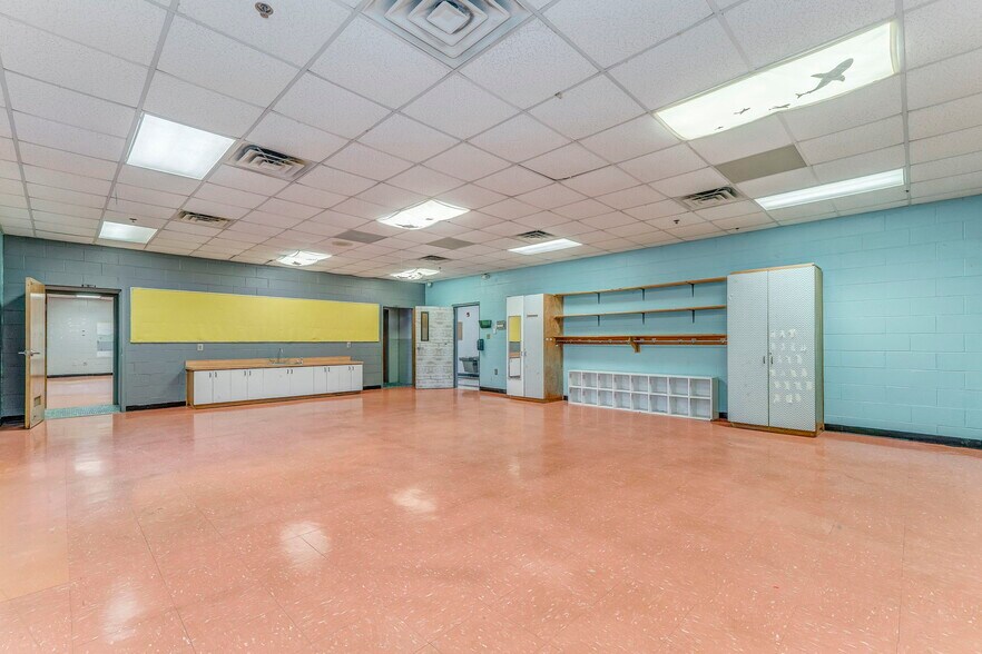 More Photos Of 13 Rome Rd SW, Cave Spring Coworking Space