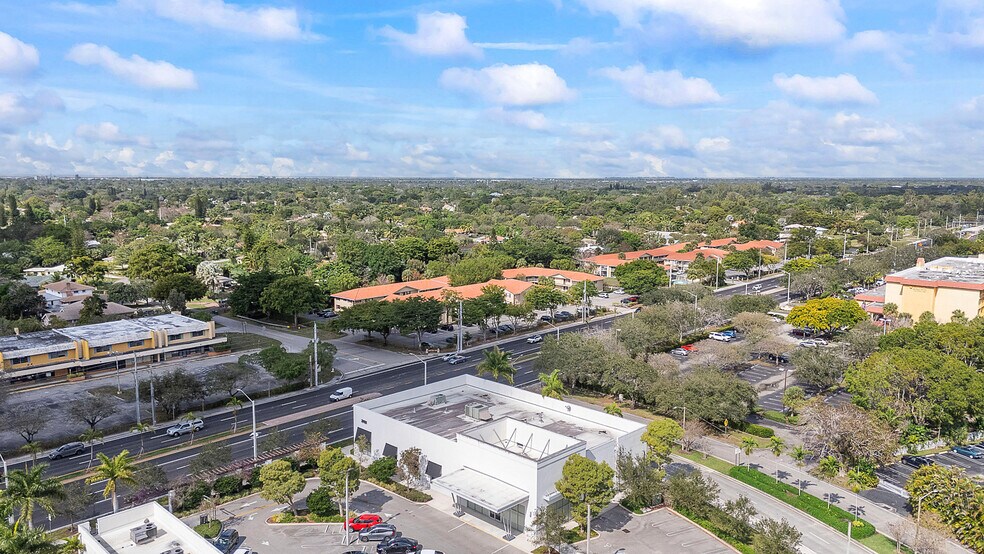 More Photos Of 3481 N University Dr, Coral Springs General Retail For Sale