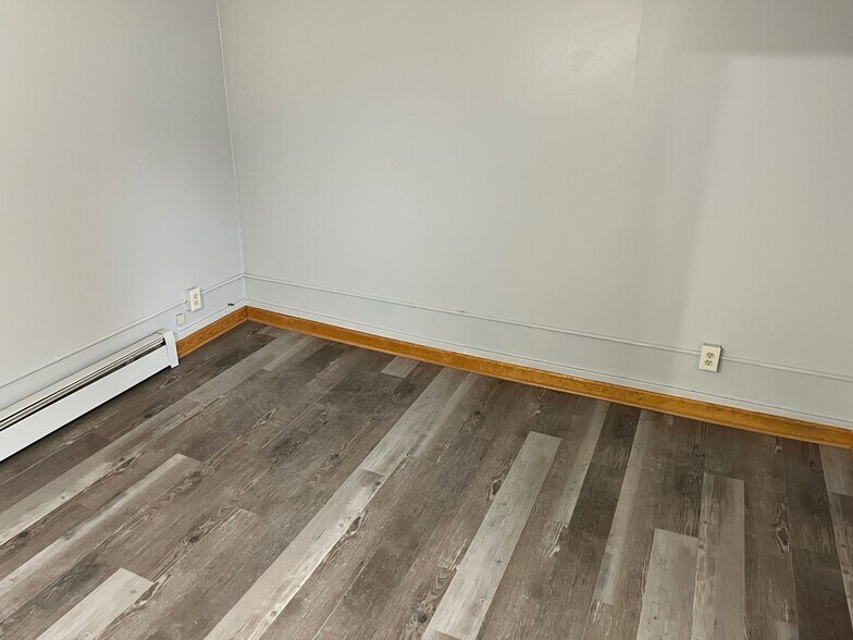 More Photos Of 93 Martin Ave, Blasdell Apartments For Sale