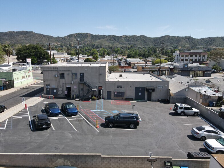 More Photos Of 8115 Foothill Blvd, Sunland Storefront Retail Office For Sale