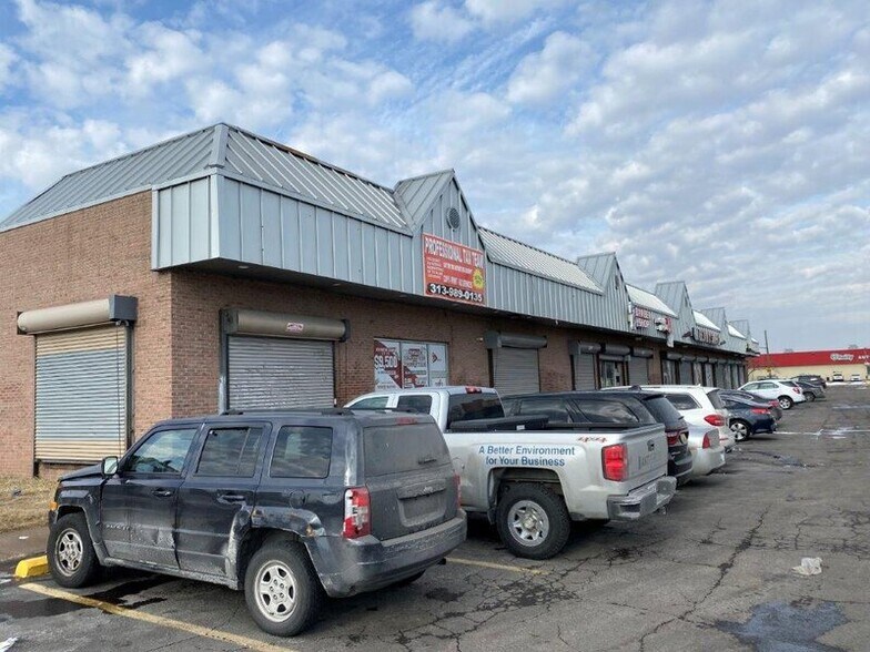 Primary Photo Of 7611-7661 Gratiot Ave, Detroit Unknown For Lease