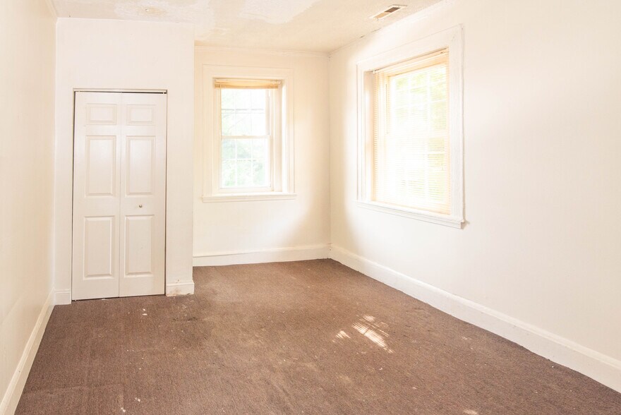 More Photos Of 3612 Eldorado Ave, Gwynn Oak Apartments For Sale