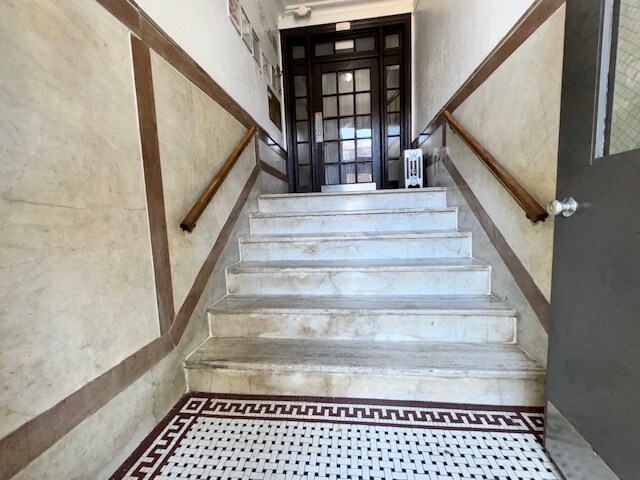 More Photos Of 3004 Cruger Ave, Bronx Apartments For Sale