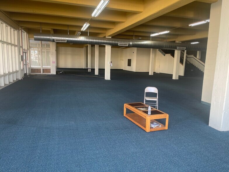 More Photos Of 420 E St, Marysville Freestanding For Lease