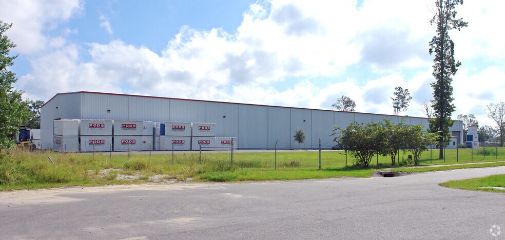 More Photos Of 7704 Southrail Rd, North Charleston Warehouse For Lease