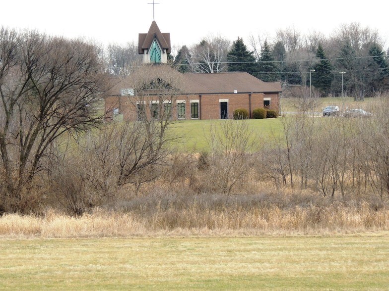 More Photos Of 7900 Brixham Rd, Rockford Land For Sale