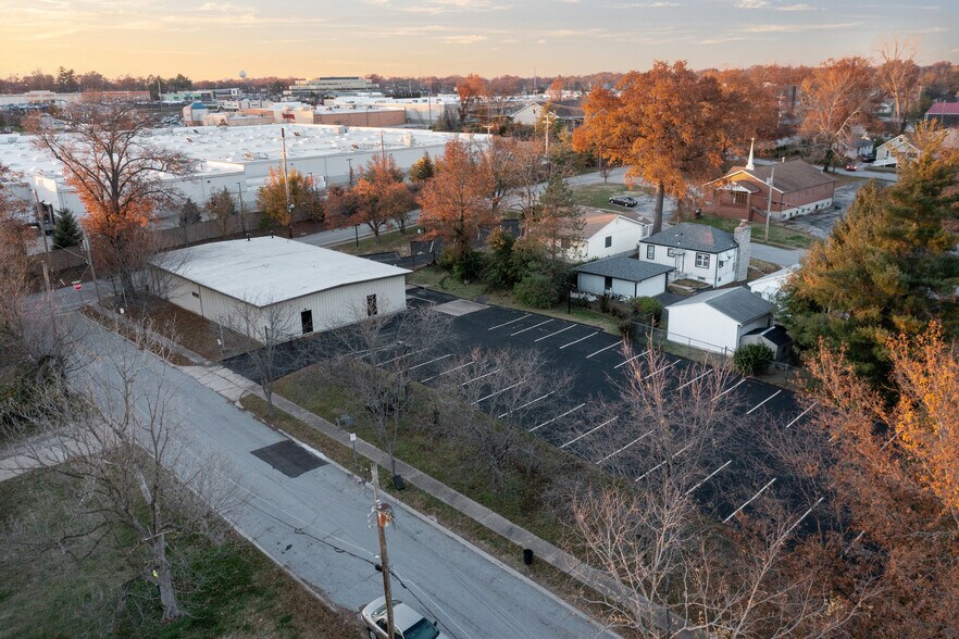 More Photos Of 1150 Milwaukee St, Kirkwood Medical For Sale