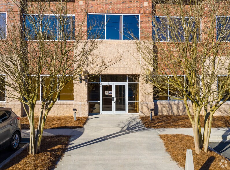 More Photos Of 775 Addison Dr, Rock Hill Office For Lease